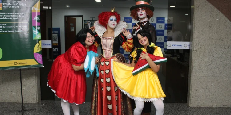 Seminário de Economia Criativa: diálogos sobre fortalecimento identitário, empreendedorismo e criatividade marcam o último dia de painéis