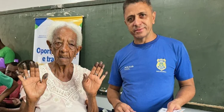 Atendimento para a emissão de carteiras de identidade