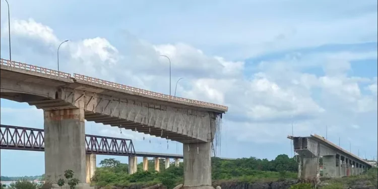 PRF divulga opções de desvios após queda de ponte entre o Tocantins e o Maranhão