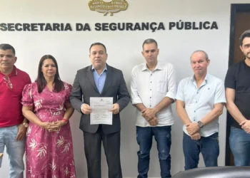 Encontro foi motivado pela solicitação dos vereadores por melhorias na área de segurança - Foto: Valéria Miranda/Governo do Tocantins