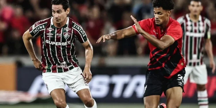 Com Vitória, Grêmio e Vasco garantidos na Série A, veja chances de rebaixamento no Brasileirão