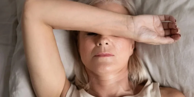 Síndrome do Túnel do Carpo é mais comum na após menopausa: entenda relação