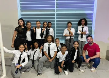 Apresentações ocorrerão em duas sessões, sendo uma às 19 horas e a outra às 19h45, nos auditórios da ETI Luiz Gonzaga e da ETI Vinícius de Moraes, sucessivamente