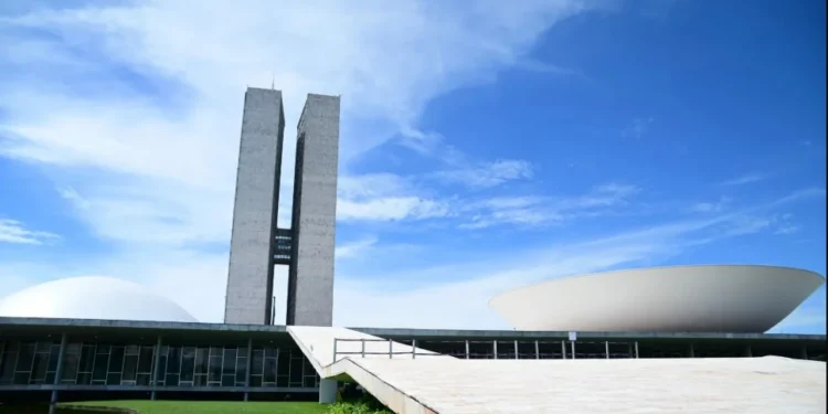 Liberação das emendas encerra queda de braço entre Poderes e destrava pautas no Congresso, avaliam parlamentares