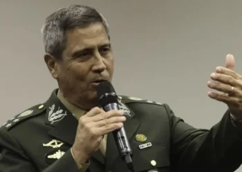 Aliados dizem que não há motivos para Braga Netto temer delação de Mário Fernandes