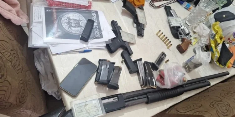 PMs suspeitos de atuar em grupo de extermínio são alvos de operação na Bahia