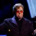 Elton John lembra susto no palco: “Pensaram que eu tinha sido baleado”