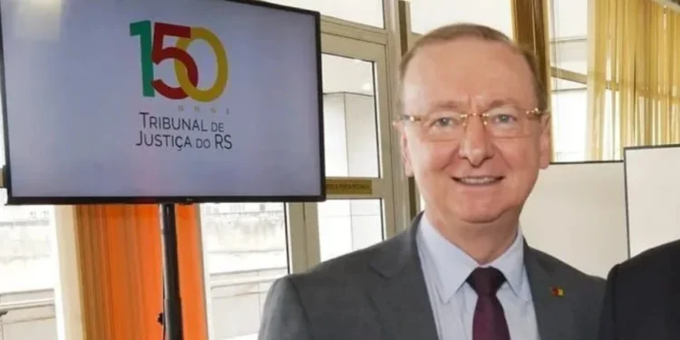 Ex-presidente de associação dos tribunais de contas se lança para vaga no TCU