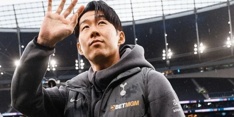Son pede reação de jogadores do Tottenham, e técnico segue pressionado