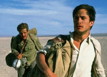 Gael García Bernal estrela "Diários de Motocicleta" • Divulgação