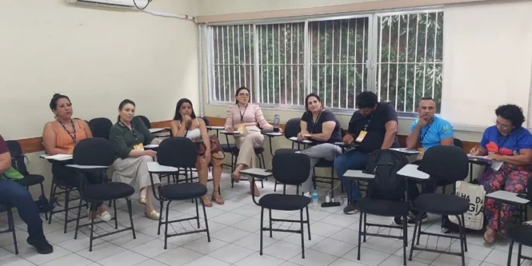 Seduc Tocantins é indicada para contribuir com a criação das diretrizes nacionais de educação bilíngue para surdos