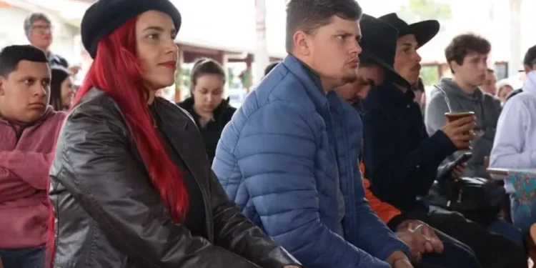 Programa leva jovens rurais para intercâmbio no Canadá