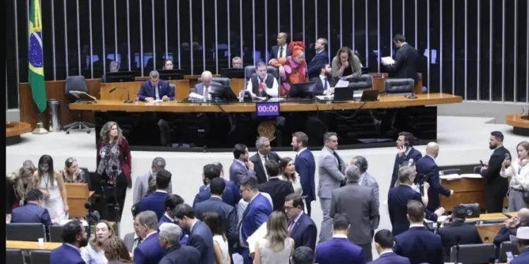 Câmara dos Deputados aprova projetos do pacote da segurança pública