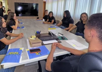 Escola Piaçava, de Nazaré, visita a capital do Estado - Foto: Nilson Chaves/Governo do Tocantins file_download