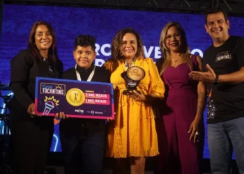 Estudantes finalistas do IV Canta Tocantins emocionaram o público com suas apresentações - Foto: Eziel Araújo/Governo do Tocantins file_download