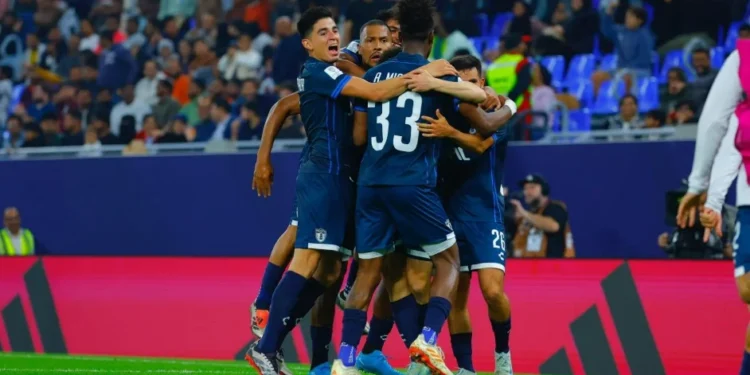 Cansado, Botafogo perde do Pachuca e está fora da Copa Intercontinental