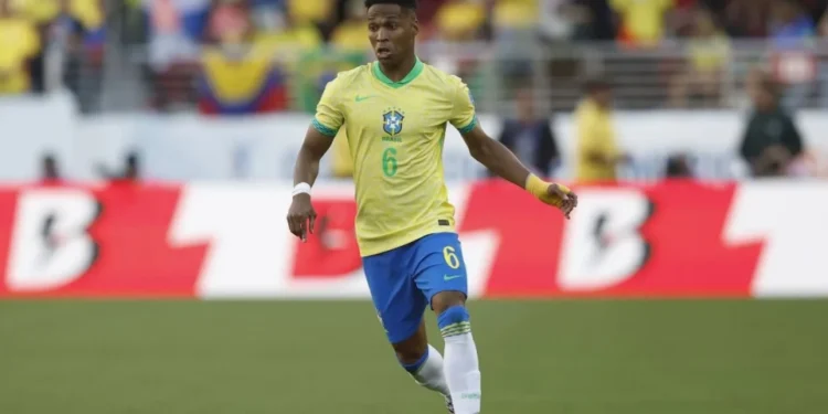 Wendell em jogo da Seleção Brasileira • Foto: Lachlan Cunningham/Getty Images