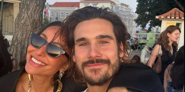 Nicolas Prattes viaja entre gravações para ficar 4 horas com Sabrina: “Faço loucuras”