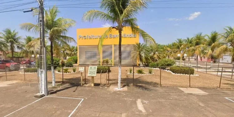 Prefeitura cancela concurso com salários de até R$ 15 mil após suspeitas de favorecimento