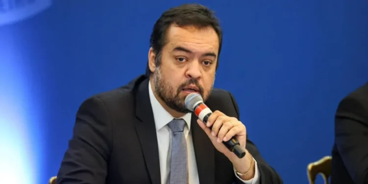 Governador do RJ diz que a PEC da Segurança está longe da realidade