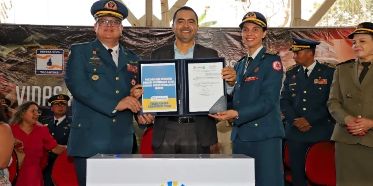 Governador Wanderlei Barbosa celebra 32 anos do Corpo de Bombeiros Militar do Tocantins com formaturas de novos praças e sargentos