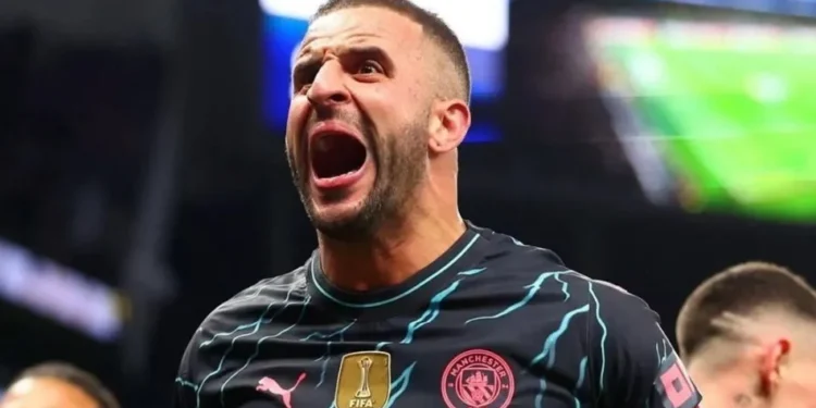 Manchester City condena abuso racial contra o capitão Kyle Walker