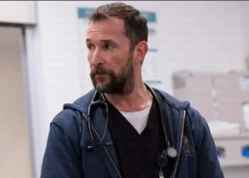 Noah Wyle é a estrela de "The Pitt", nova série médica da Max • Reprodução