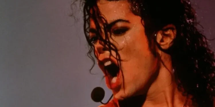 Michael Jackson em 1992 • Instagram/Michael Jackson