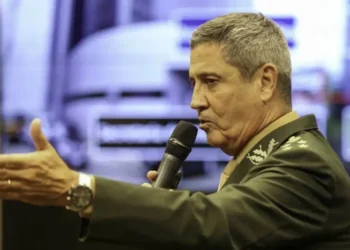 O ex-ministro-chefe da Casa Civil, general Walter Souza Braga Netto • Fabio Rodrigues Pozzebom/Agência Brasil