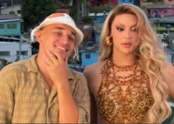 Ambos os artistas publicaram registros dos bastidores da gravação nas redes sociais • Instagram/Pabllo Vittar