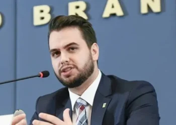 Filipe Martins, ex-assessor da Secretaria Especial de Assuntos Estratégicos da Presidência da República • Foto: Divulgação