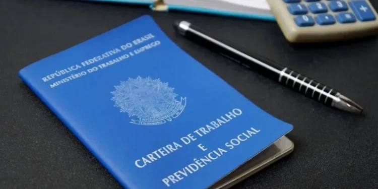 Natal e Ano Novo: confira os direitos trabalhistas para datas