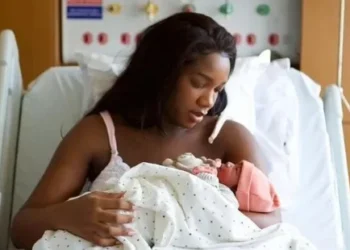 Nala, primogênita de Iza, nasceu em 13 de outubro deste ano • Instagram/Iza/Carol Caminha