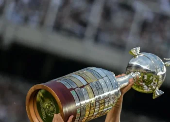 Troféu da Libertadores • Divulgação/Conmebol