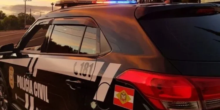 Homem é preso em flagrante após tentar atropelar a ex em Santa Catarina
