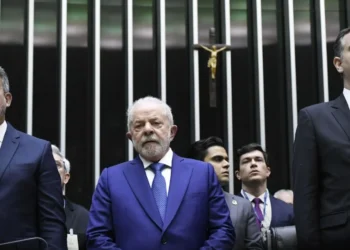 O presidente da Câmara dos Deputados, Arthur Lira (PP-AL), o presidente da República, Luiz Inácio Lula da Silva (PT), e o presidente do Senado, Rodrigo Pacheco (PSD-MG) • 01/01/2023 - Jefferson Rudy/Agência Senado