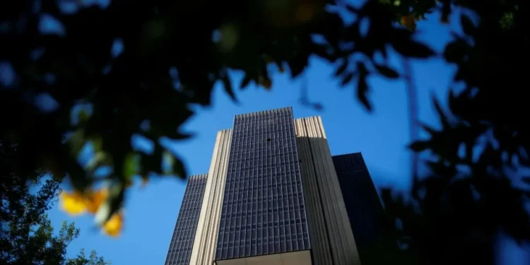 BC diz que 2 leilões de linha foram cancelados nesta sexta-feira por problemas no sistema