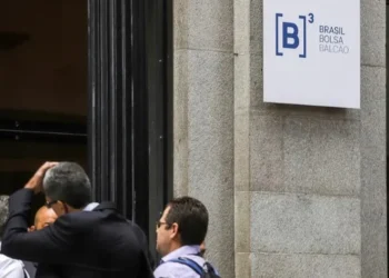 Bolsa: Ibovespa agora conta com 77 ações de 74 empresas • Rahel Patrasso/Reuters