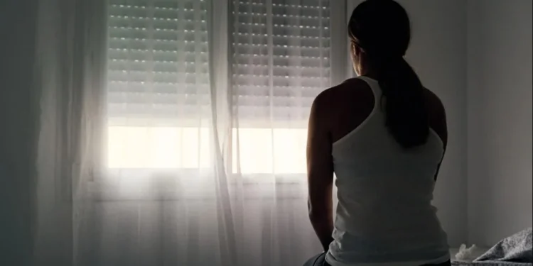 Saúde mental fica sob maior risco às segundas-feiras e no dia de Ano-Novo