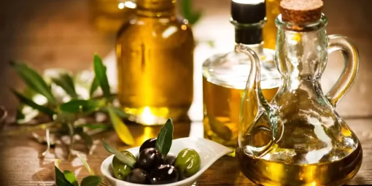Mais de 100 mil litros de azeite fraudado foram apreendidos no Brasil em 2024