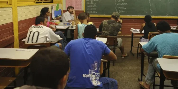 Resultado do Encceja 2024 foi divulgado nesta segunda-feira • Agência Brasil