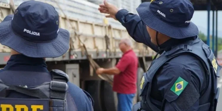 Operação Natal: Número de mortos em rodovias federais aumenta 10% em um ano