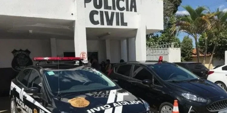 Criança é expulsa de casa depois de denunciar padrasto por abuso em GO