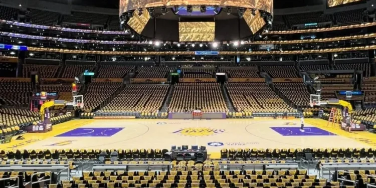 Lakers x Kings: horário e onde assistir ao jogo da NBA