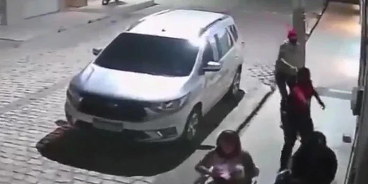 Homem é morto a tiros no Ceará • Reprodução