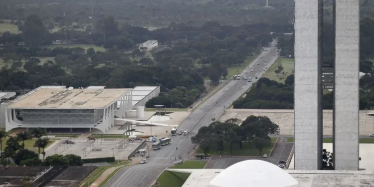 Entenda como fica a situação do governo sem Orçamento aprovado para 2025