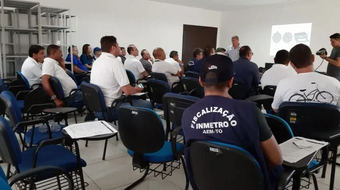 Volta às aulas: Agência de Metrologia orienta pais e responsáveis que fiquem atentos à obrigatoriedade do cronotacógrafo instalado em veículos de transporte escolar