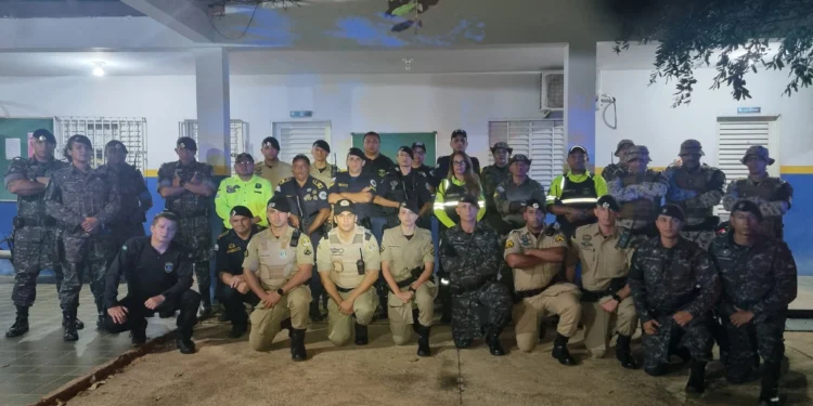 Equipes percorreram localidades do centro da cidade