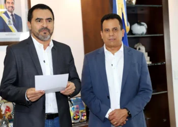 O governador Wanderlei Barbosa ressaltou o compromisso do Governo do Estado em atender as demandas da rede de ensino e valorizar os aprovados no concurso - Crédito: Esequias Araujo/Governo do Tocantins