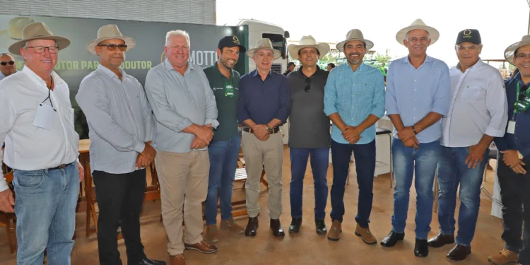 Em Dia de Campo em Marianópolis, governador Wanderlei Barbosa reafirma importância do agronegócio para o desenvolvimento do Tocantins